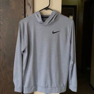Nike pullover